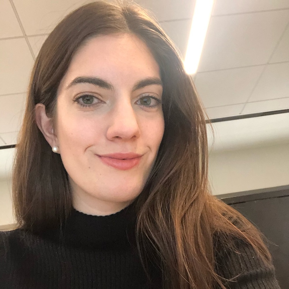 Meet your Posher, Gina